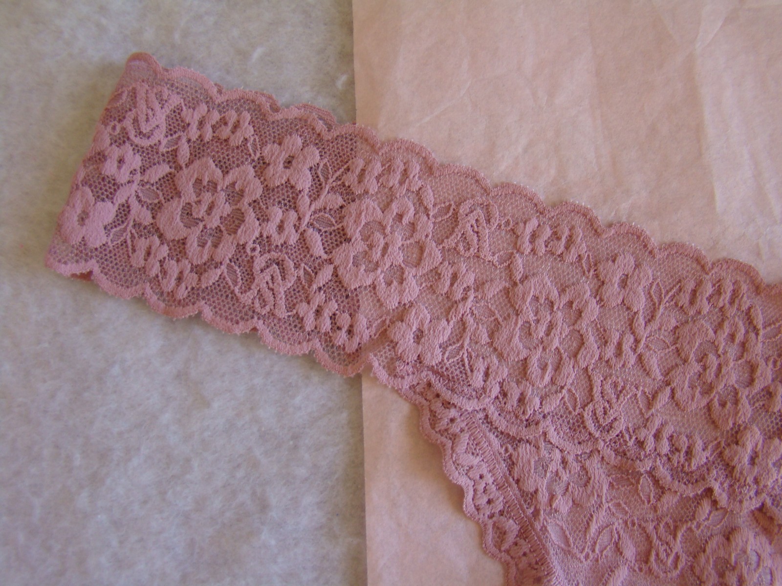 New Victoria’s Secret Pink Blush Floral Lace Thong String Panty Size XXL