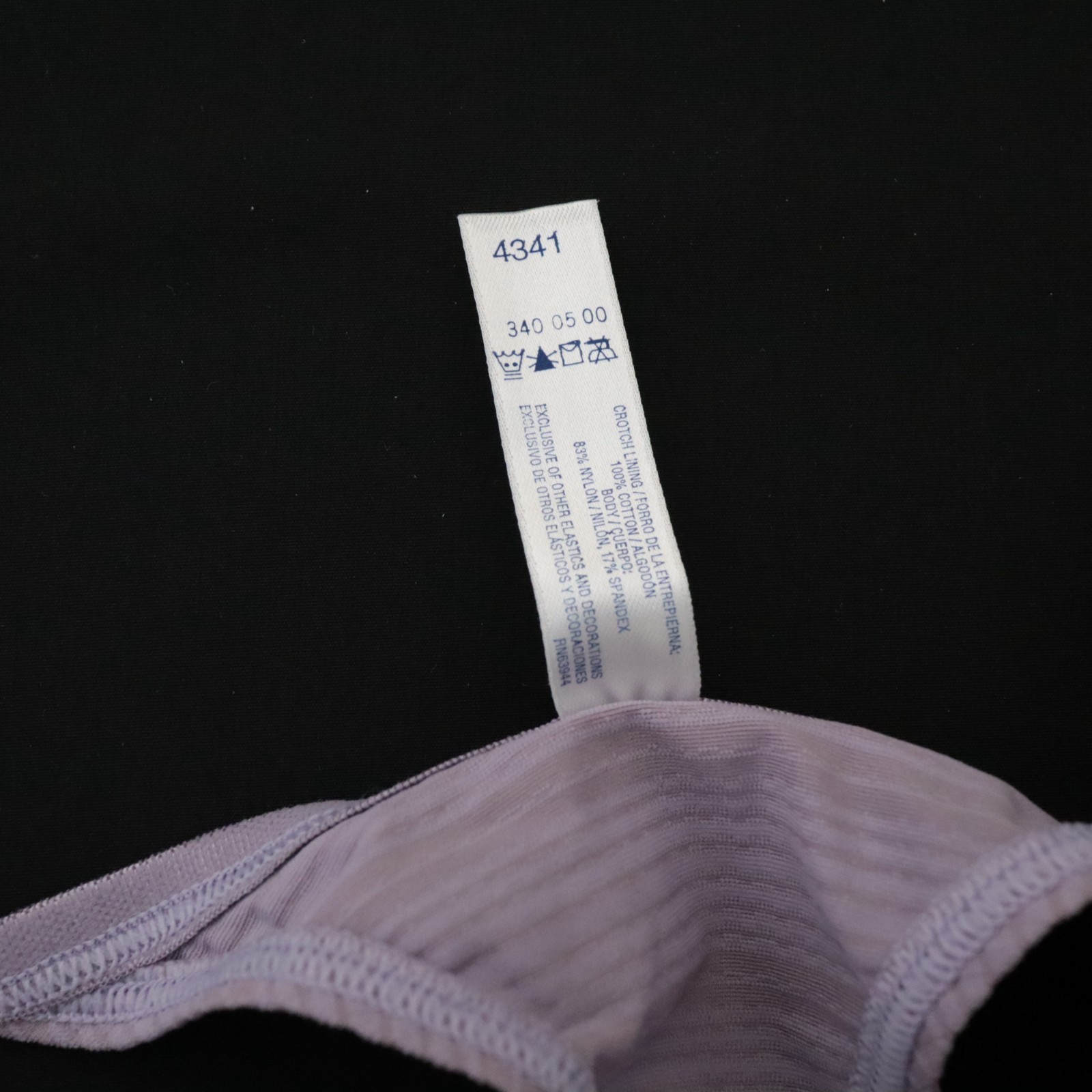 2 NEW Barely There VTG 90s Y2K Soft High Cut Thong Panties Lot MED / LARGE
