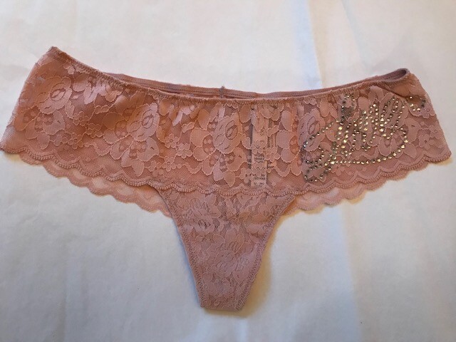 NWT VICTORIA SECRET BEIGE BUFF WIDE LACE THONG L LARGE DREAM ANGELS RHINESTONES