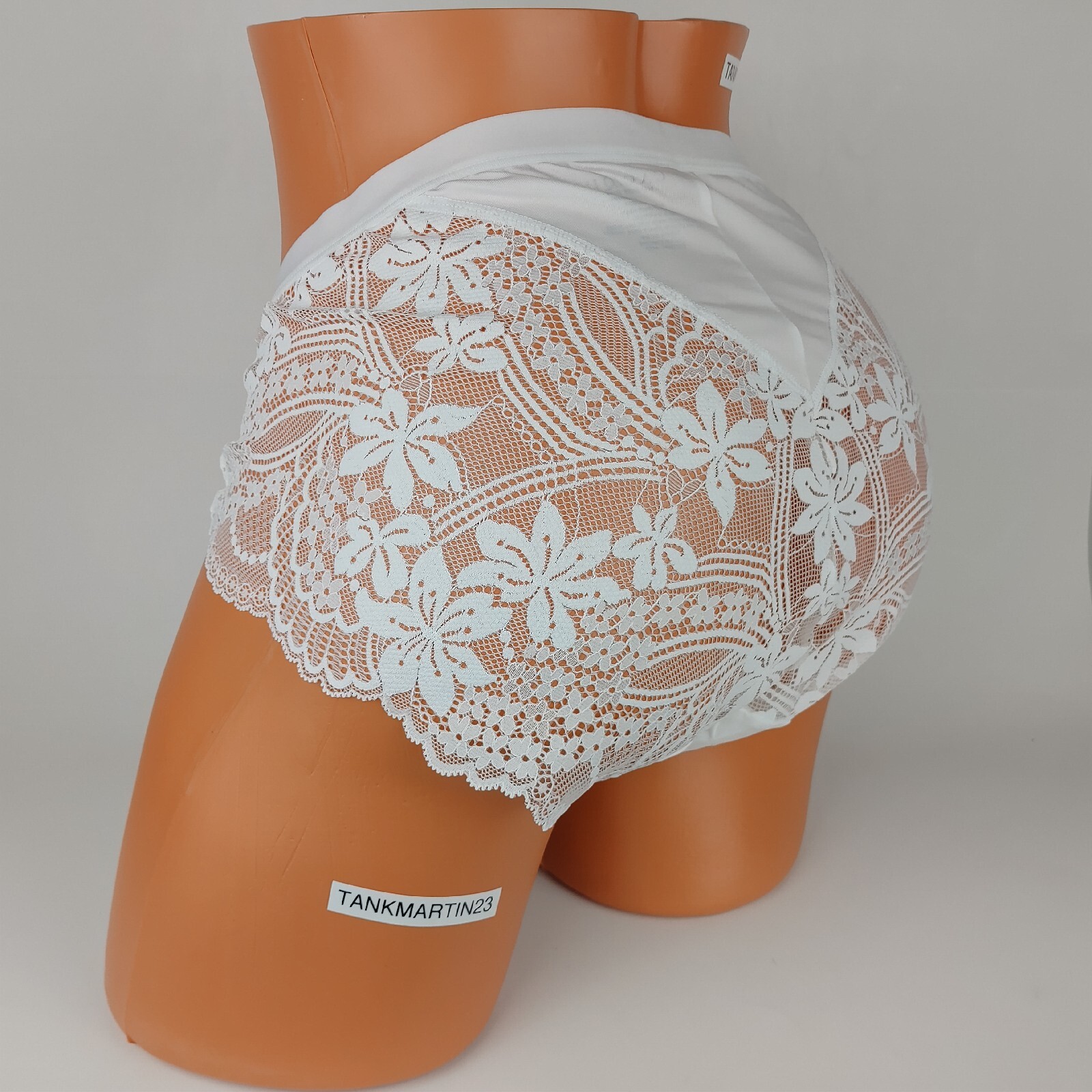 LANE BRYANT CACIQUE NO SHOW HIPSTER 18/20 PANTY PLUS WHITE W/ WHITE LACE SOLID