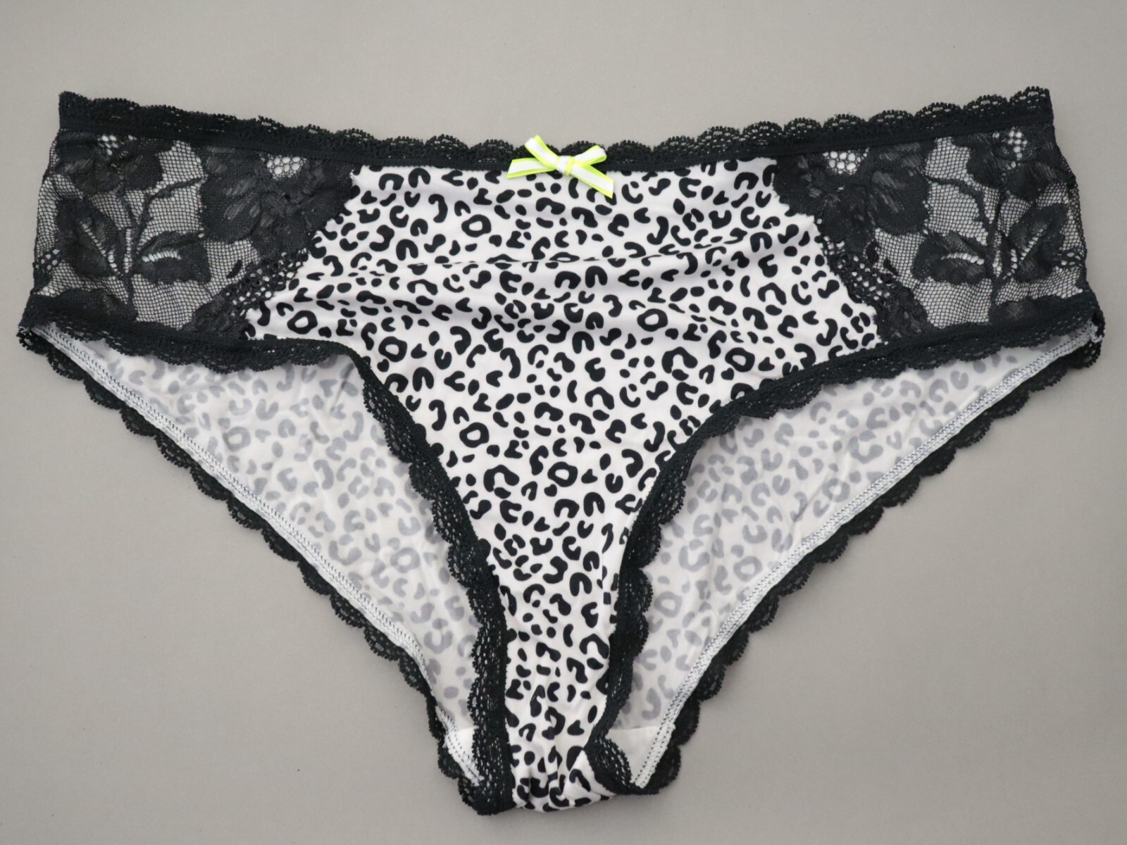 NEW Victoria’s Secret VTG Dream Angels Smooth Satin Hiphugger Panties XL X-LARGE