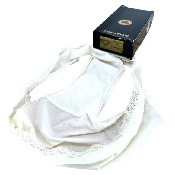 Blackspade | NIB XXL Cream Panties