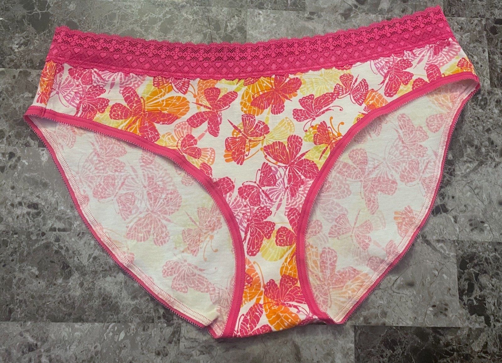 NWT NWD VICTORIA’S SECRET XL PINK BUTTERFLY LACE VINTAGE RARE BRIEF PANTIES READ