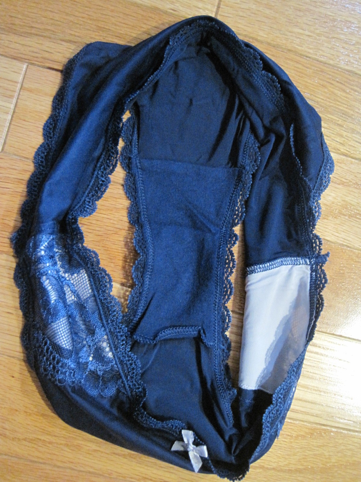 Victoria’s Secret Dream Angels Hiphugger Lace Soft Satin Blue OR Cheetah SMALL