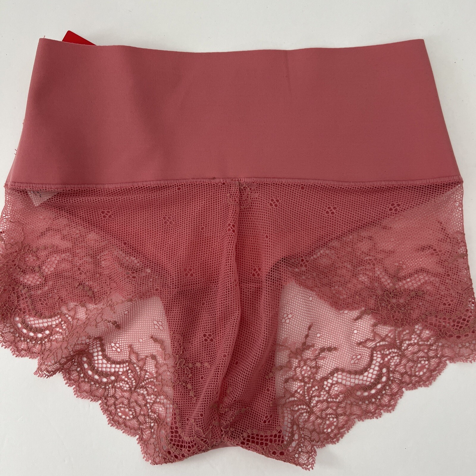 SPANX Shapewear Women Undie-Tectable Lace Hi-Hipster Panty Size Small NWT