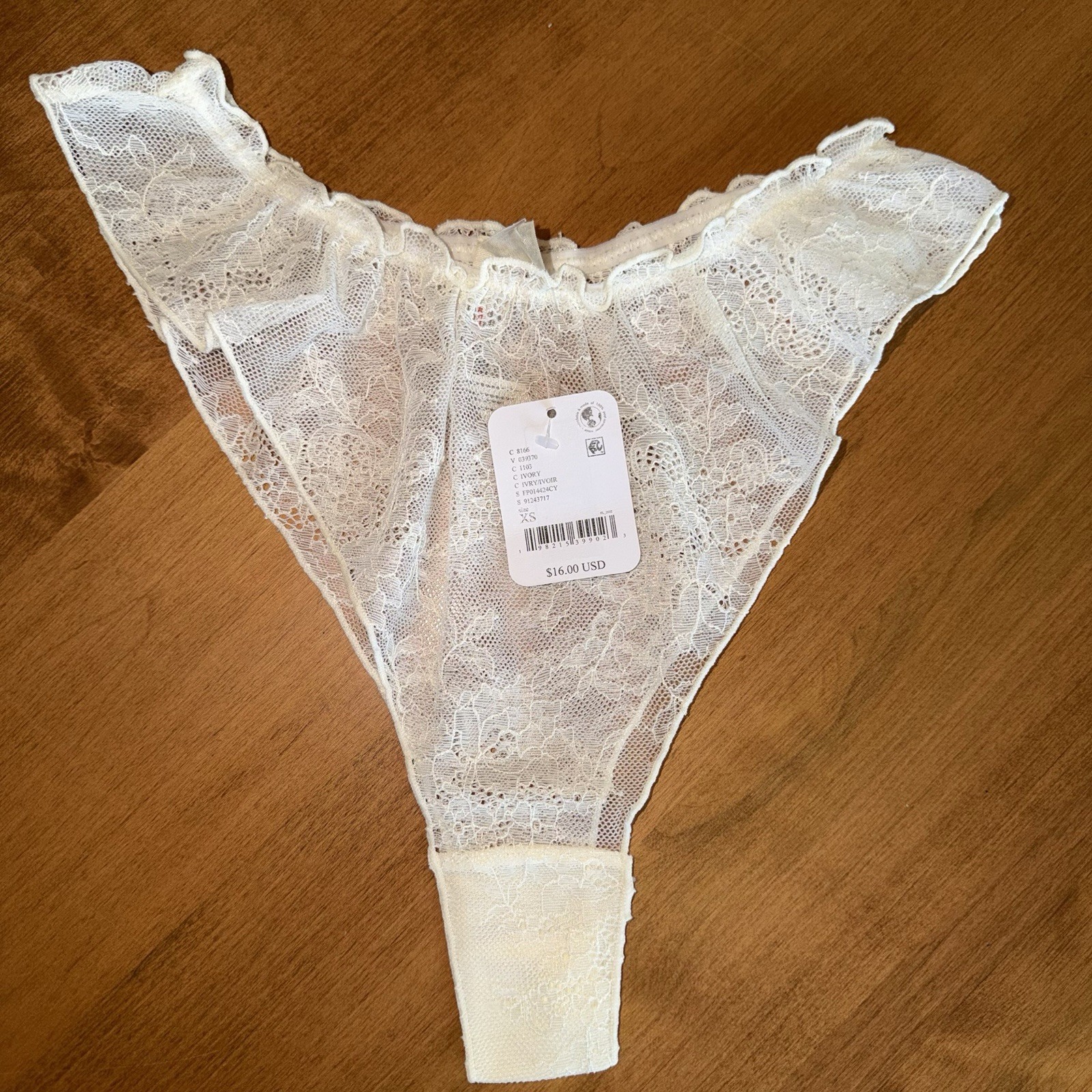 NEW Free People X Intimately Fp GIA Tanga Lace Panty Ivory XS