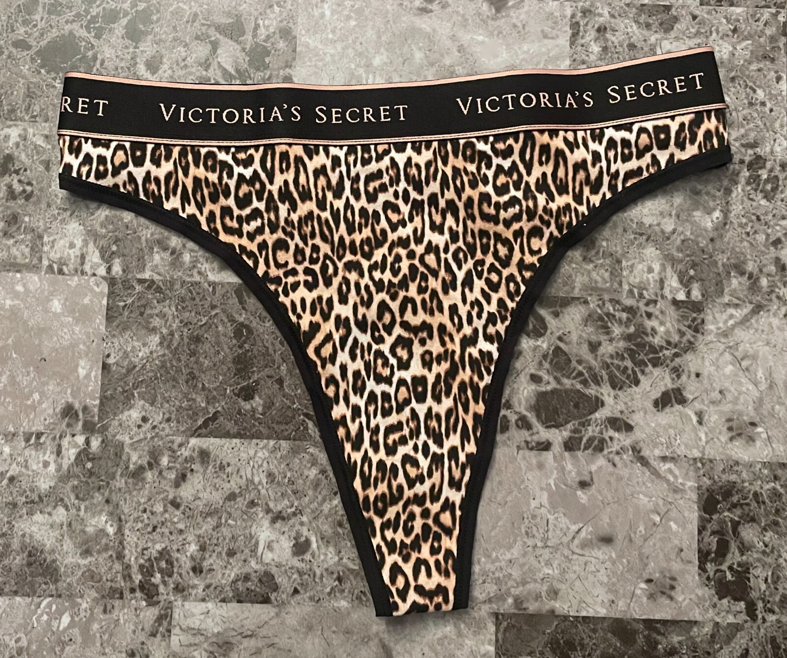 NWT VICTORIA’S SECRET LEOPARD THICK LOGO WAISTBAND HIGH WAIST THONG PANTIES