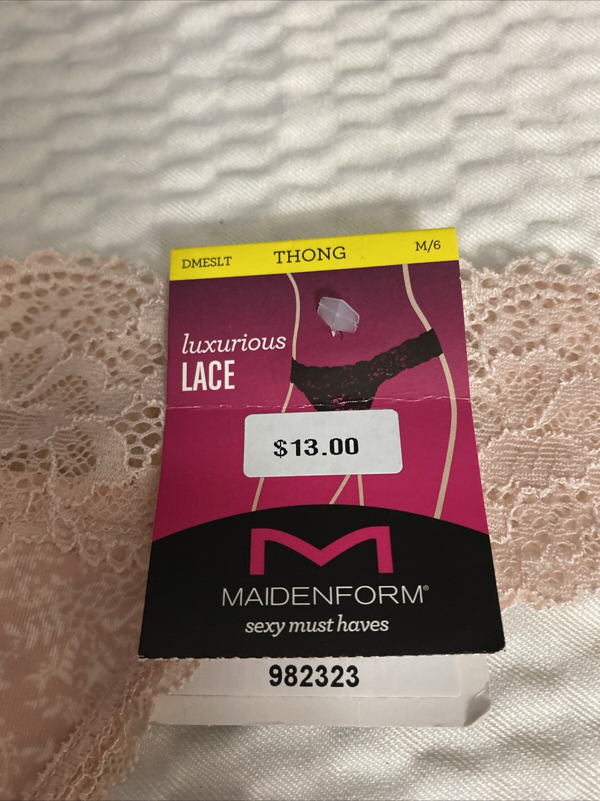 Maidenform Women’s Pink Luxurious Lace Stretch Thong Panty DMESLT Medium 6