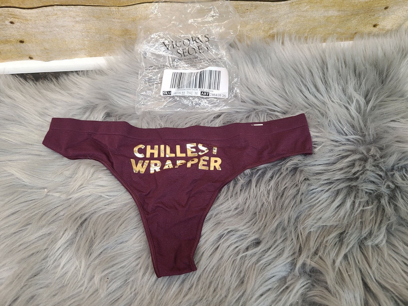 Victoria’s Secret Seamless Chillest Wrapper Thong Panty M New Burgandy