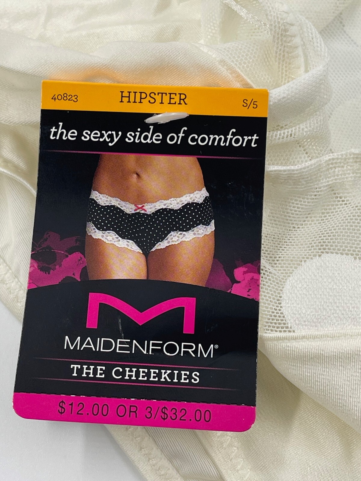 Maidenform Women’s Sexy Must Have Cheeky Hipster, Ivory/Pearl Size:5