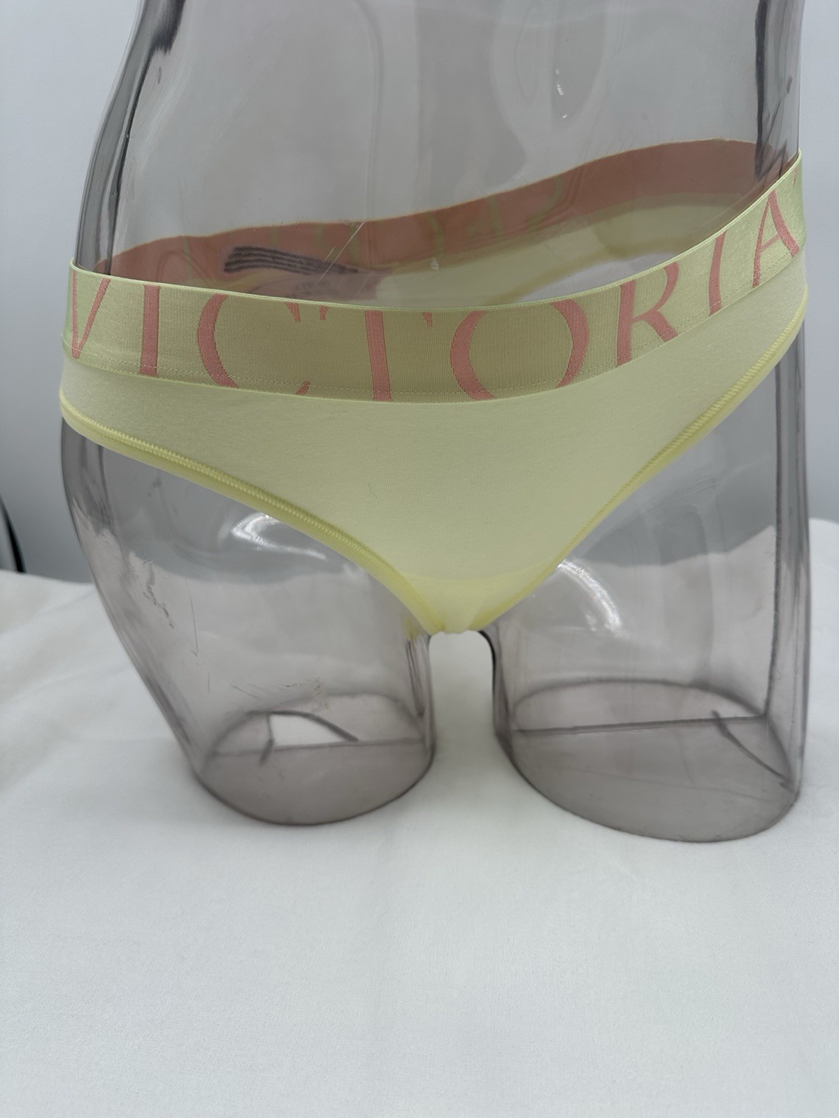 NWT VICTORIA’S SECRET 🌹EXPLODED LEMONADE🌹 SMALL THONG ONLY 1
