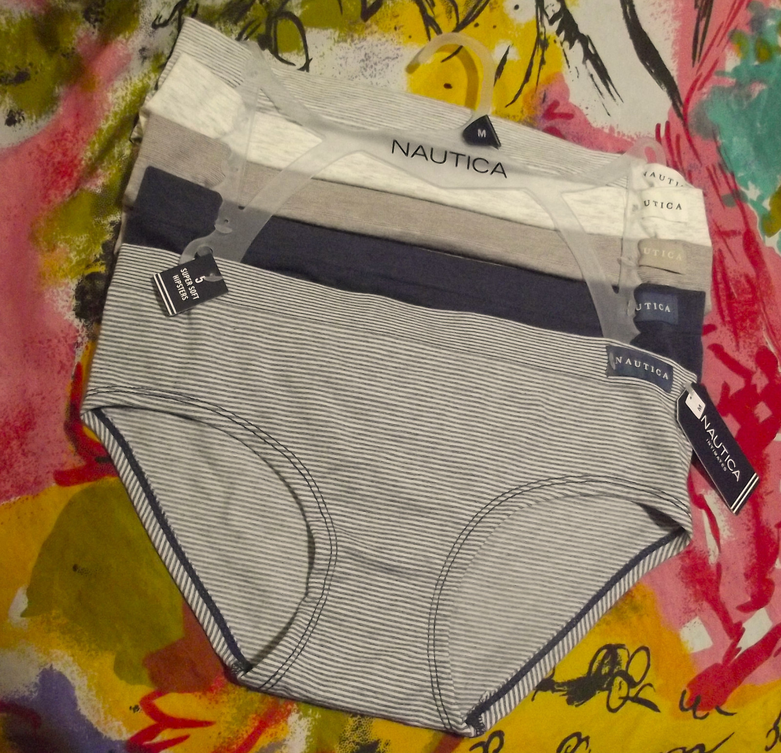 5 NEW NAUTICA NT7463 5PKF RAYON BLEND SEAMLESS SUPER SOFT HIPSTER PANTIES M