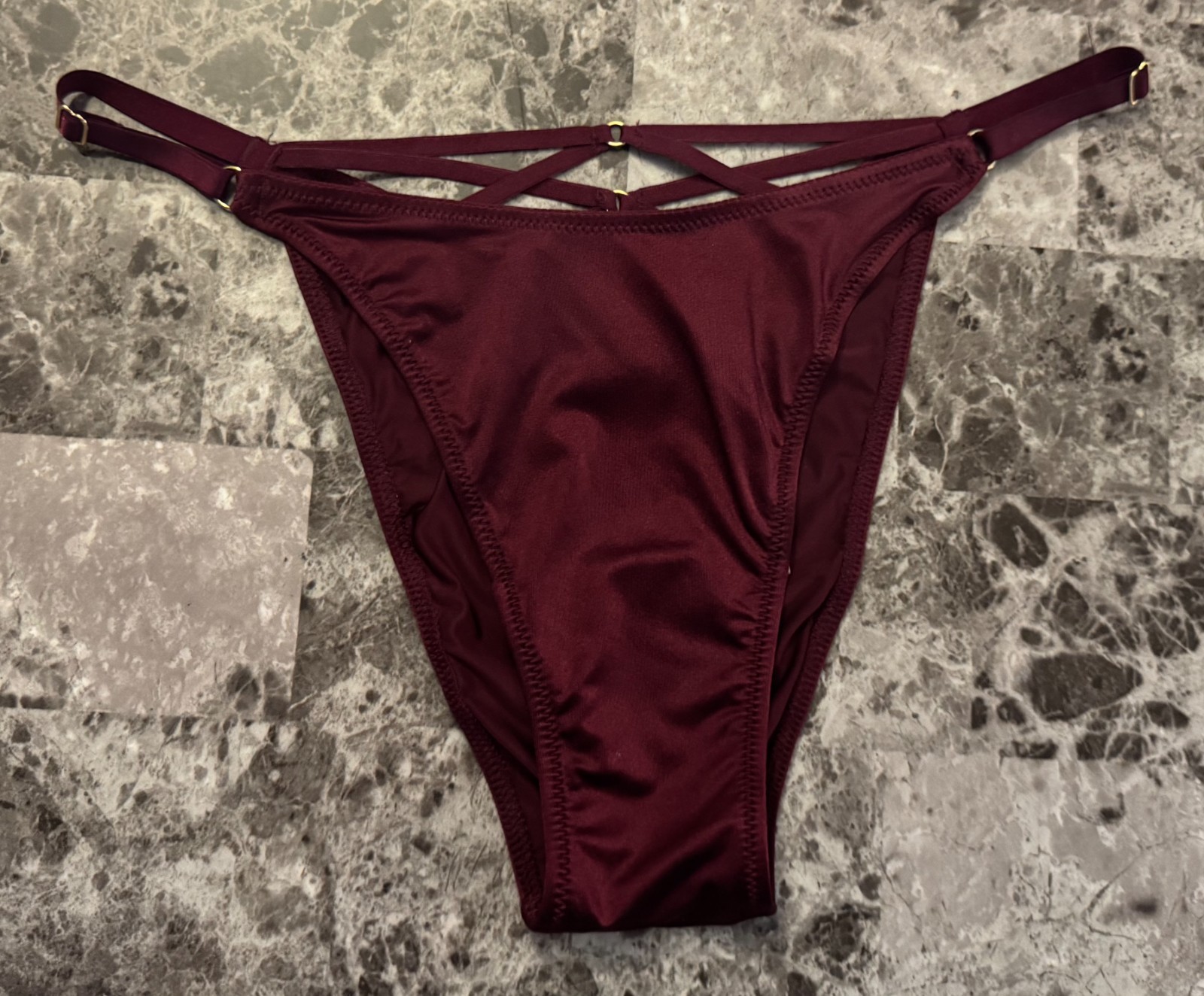 NWT VICTORIA’S SECRET MAROON SATIN SMOOTH STRAPPY BACK BRAZILIAN CHEEKY PANTIES