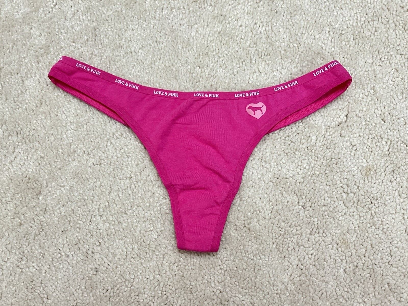 VTG PINK Victoria’s Secret Extra Low Rise Skinny Side Thong Panties Dog XS Logo