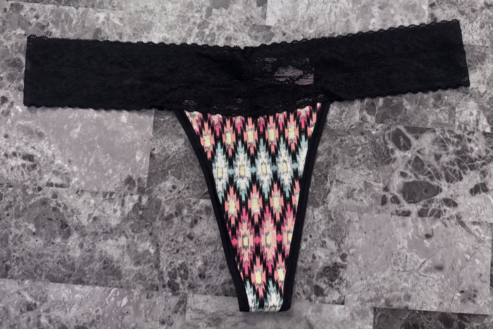 NWT VICTORIA’S SECRET M AQUA CORAL SILVER AZTEC BLACK LACE RARE THONG PANTIES