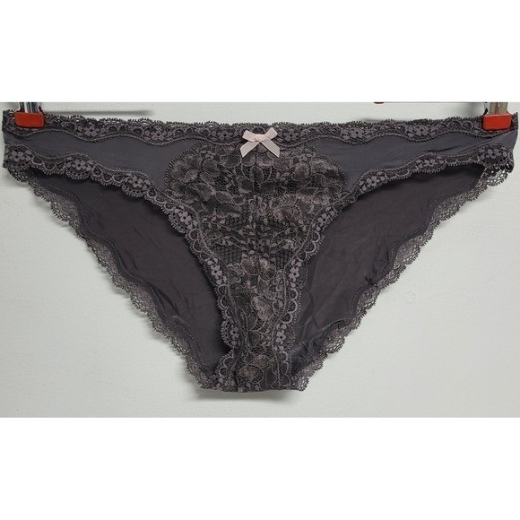 Victoria’s Secret Dream Angels Cheekini Large Grey Soft Satin Lace New Panty