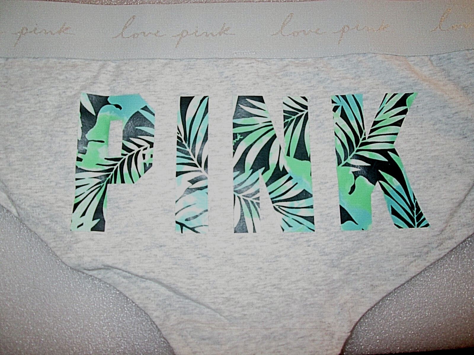 New Victoria’s Secret💲Discounts on 2+💲💚Hipster💗Size Large