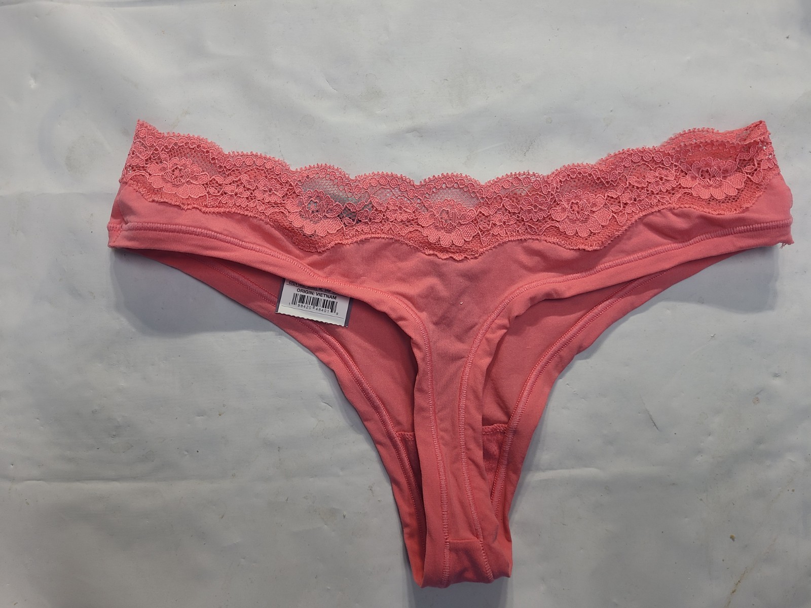 Women’s Luxe Stretch Thong Underwear Lace Waistband Auden’ Coral Size Small