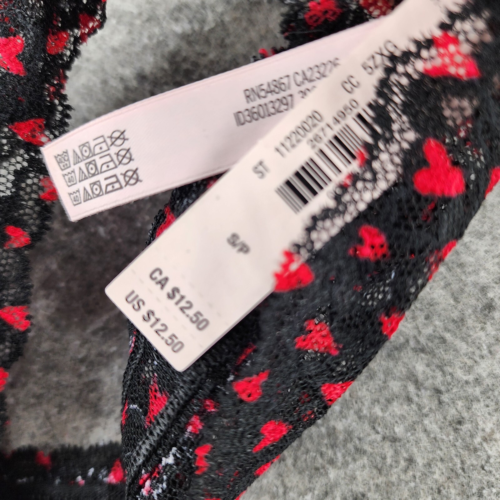 Victoria Secret Panties Womens Small Black Lace Thong Red Hearts