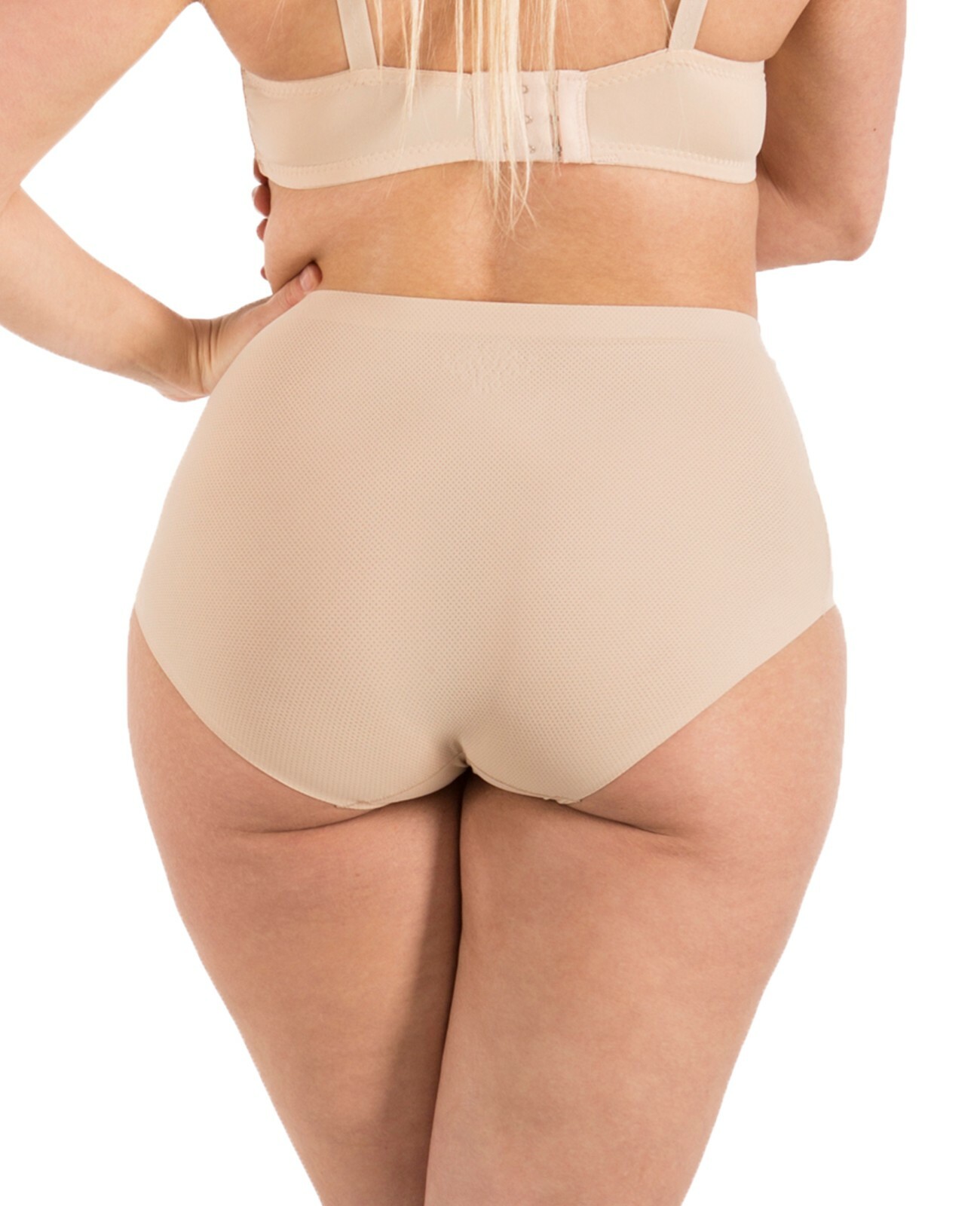 Barbra’s Seamless Laser Cut Breathable Sports Womens Panty Plus Underwear S-4XL