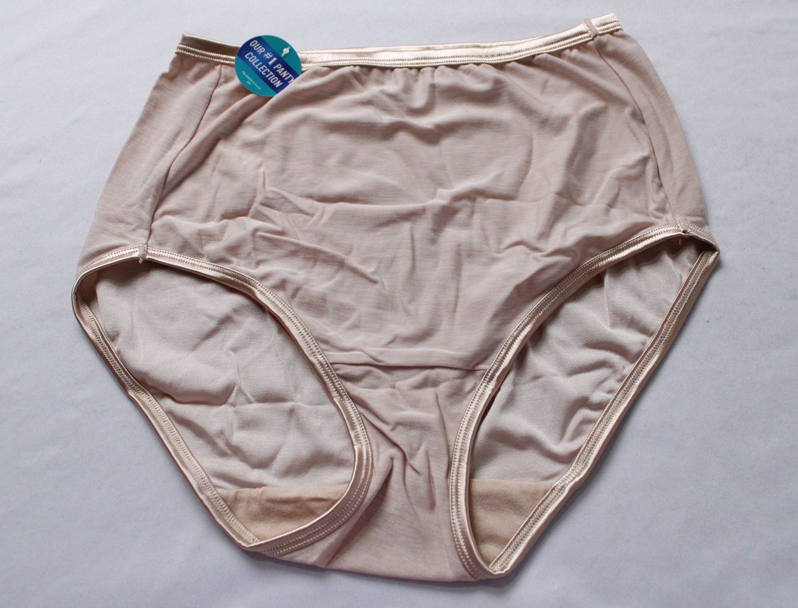 Vanity Fair Women’s Ultra-Stretchy Illumination Brief DH3 Rose Beige XL NWT