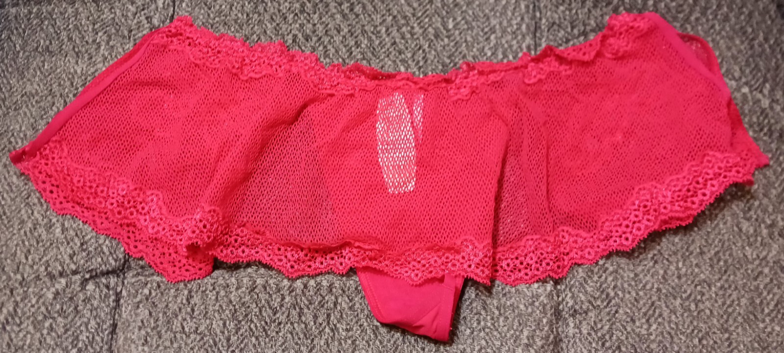 Vintage 2006 Size Small Very Sexy Thong Victoria’s Secret Red Nylon New