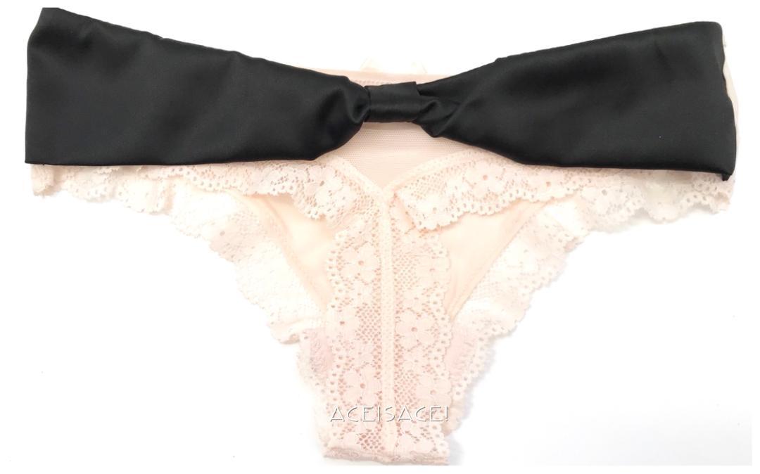 NWT*Victoria’s Secret SEXY SOLID FRONT*BOW-TIE BACK THONG—PINK IVORY—XS/XP