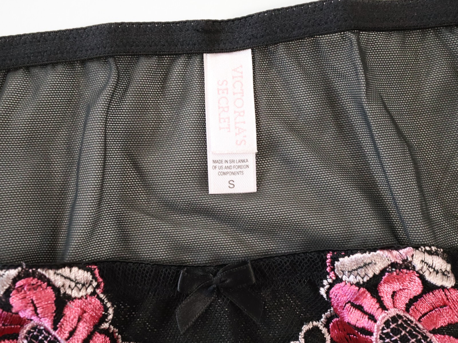 NEW Victoria’s Secret VTG Y2K 90s Sheer Embroidered String Bikini Panty SMALL
