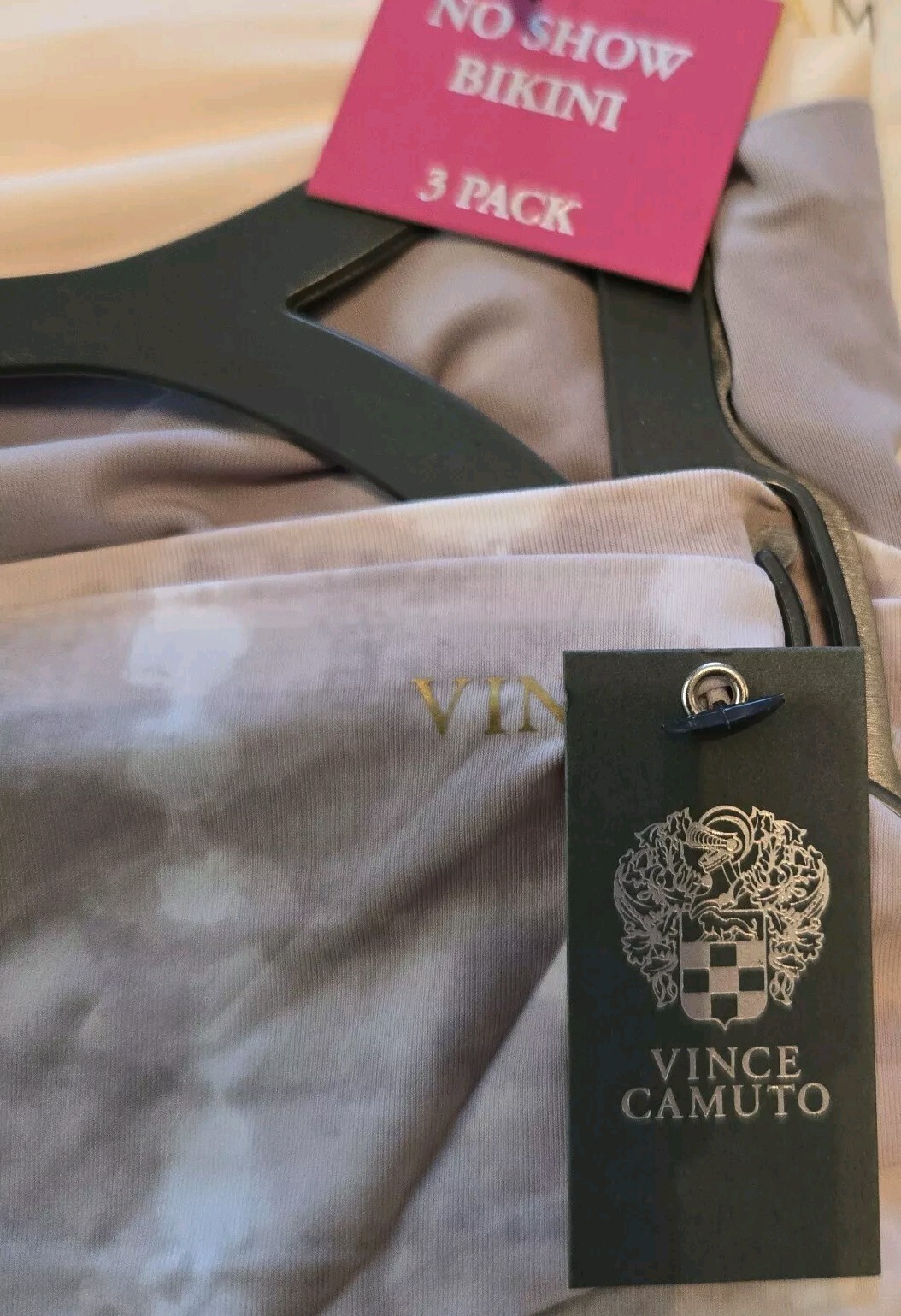 NWT • 5pc VINCE CAMUTO Undergarments • 2-36B T-Shirt Bra/3-XL No Show Bikini
