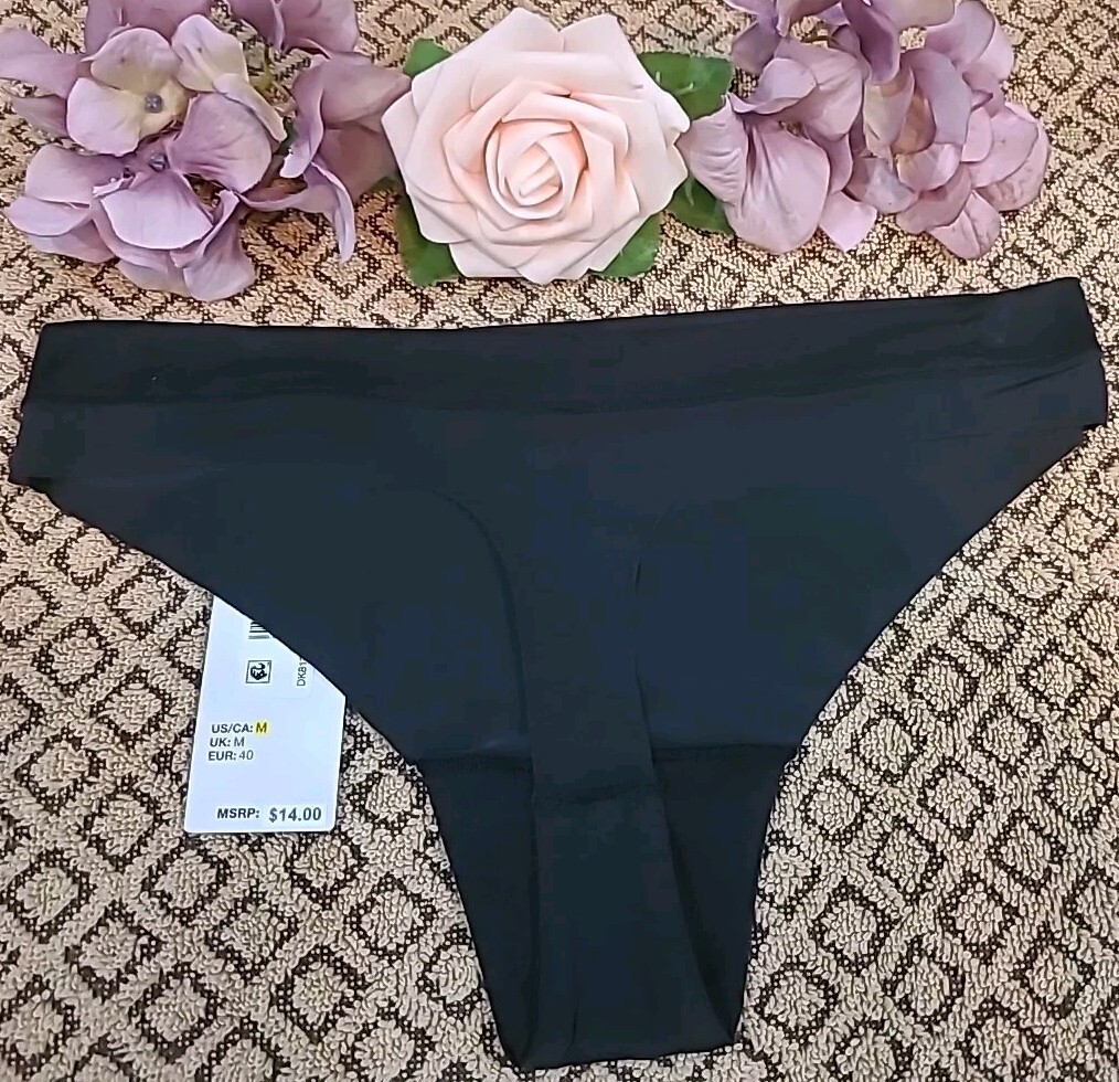 DKNY SeXy Second Skin Slinky Fusion Thong DK8131 Medium Black NWT $14