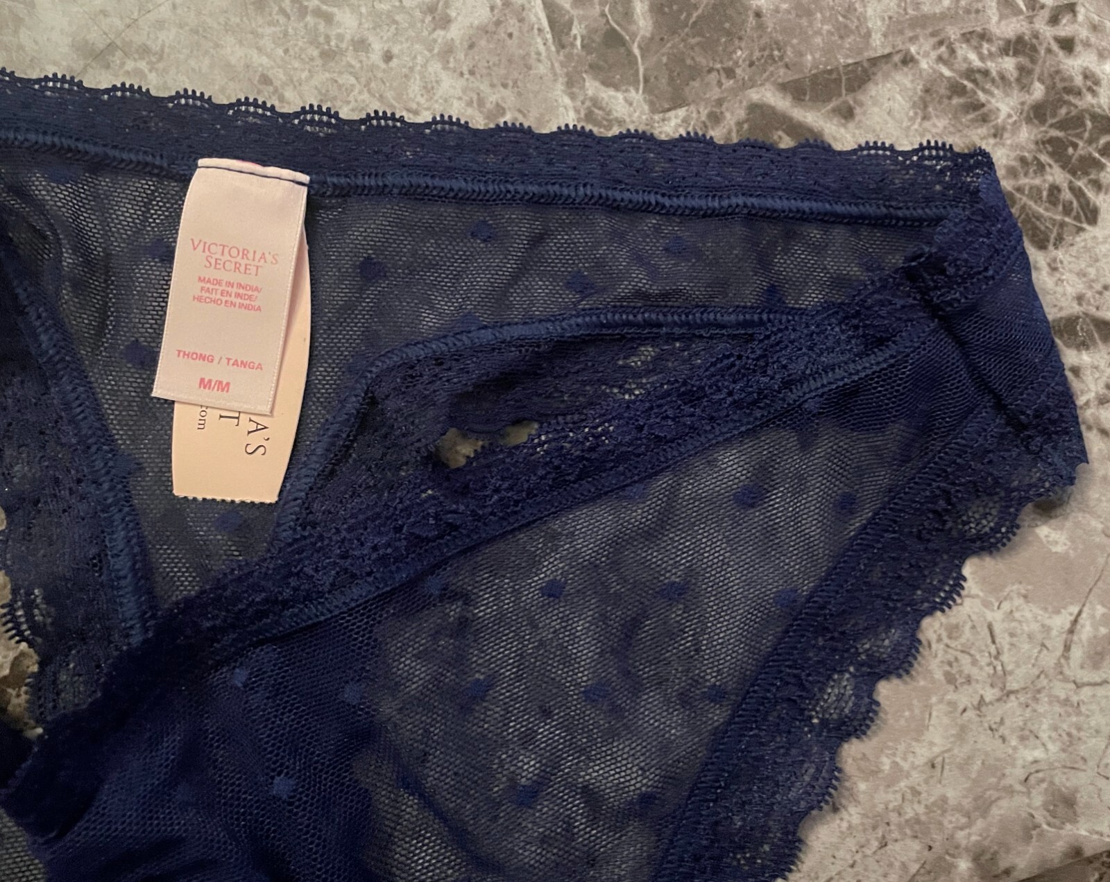 NWT VICTORIA’S SECRET MEDIUM NAVY BLUE DOTTED MESH LACE RARE THONG PANTIES