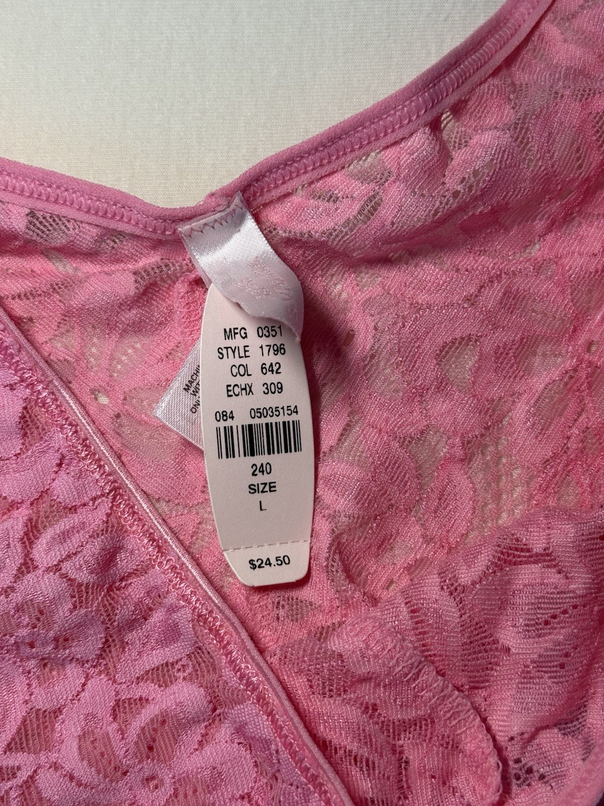 NWT Vintage 2003 Victoria’s Secret Pink Lace Brazilian Panties L