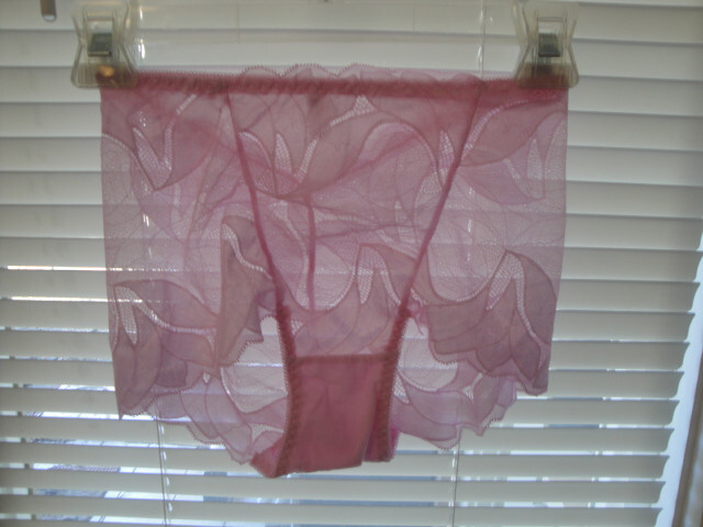 1 Pair of Beautiful Sheer Hand woven Chinese Pink Panty/no panty line M