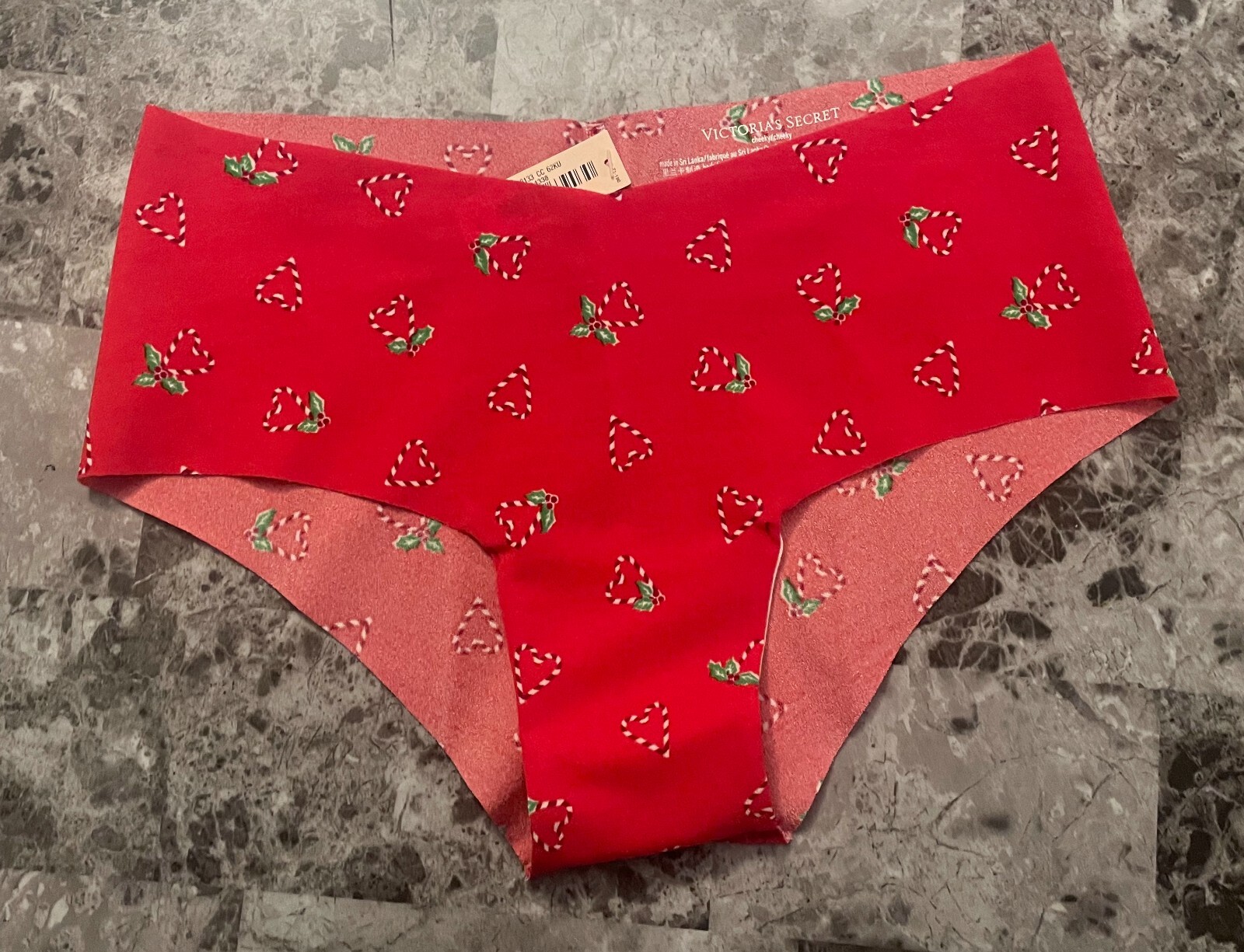 NWT VICTORIA’S SECRET RED CANDY CANE HOLLY BERRY RAW EDGE NO SHOW CHEEKY PANTIES