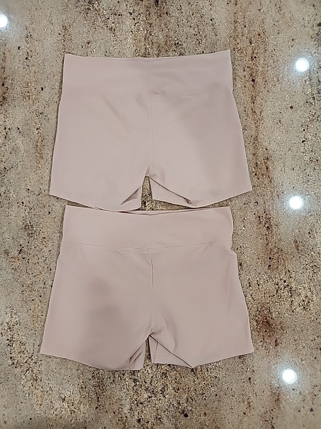 New NATORI 785276 Set Of 2 Rose Beige Bliss Flex Short Panty Size XS