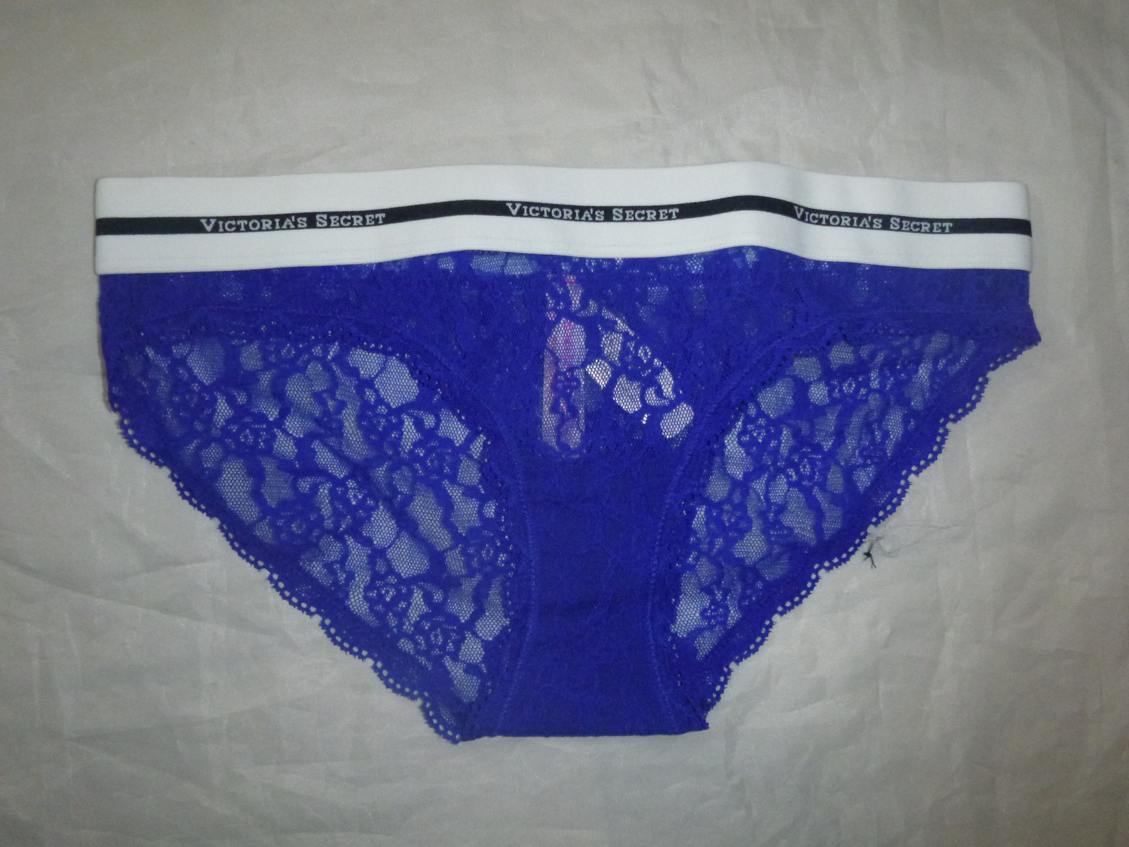 VICTORIA’S SECRETextra low rise bikini panty SMALL lot of 3 new