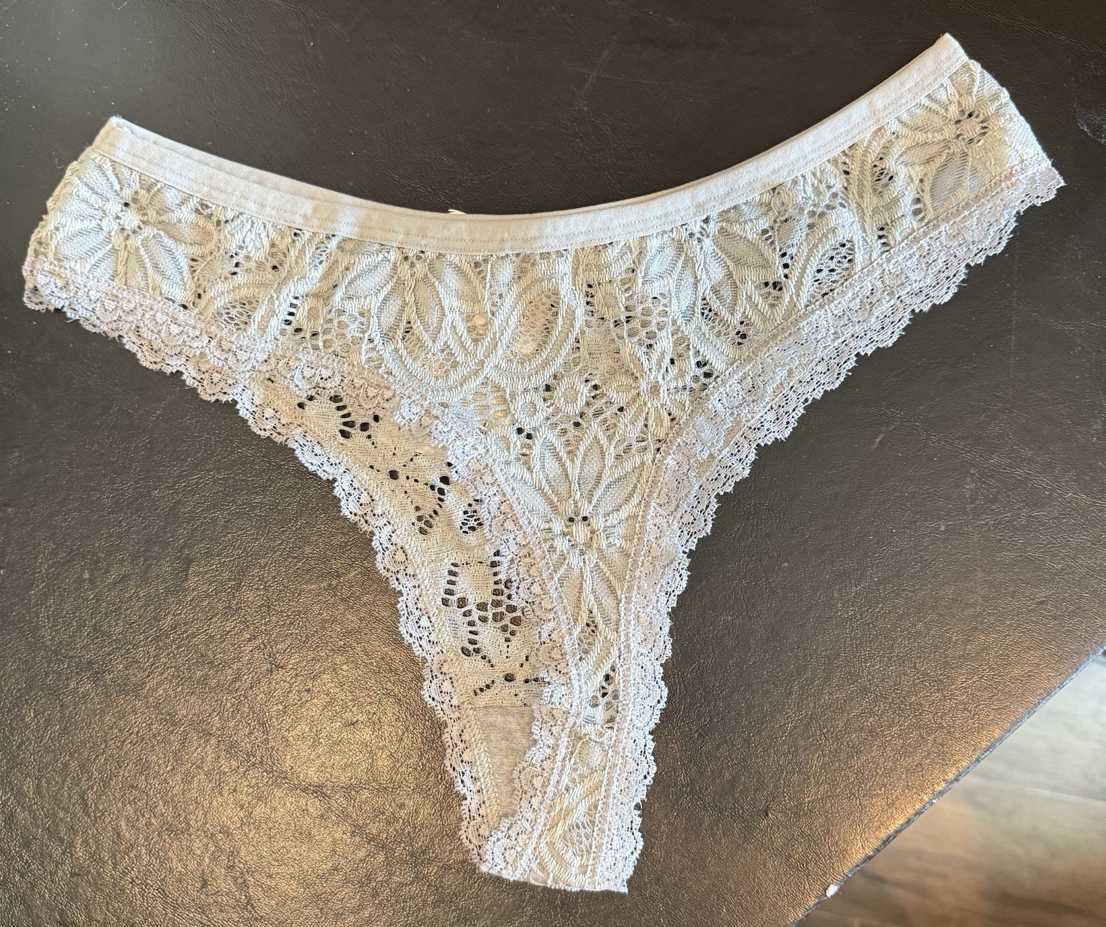 Women’s Size XL Gray Thong Panties Underwear – A0230