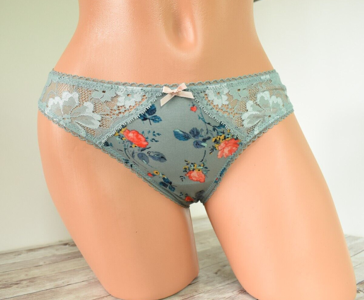 Victoria’s Secret SMALL *BODY BY VICTORIA* LACE FRONT BIKINI *Sage Dust Floral*