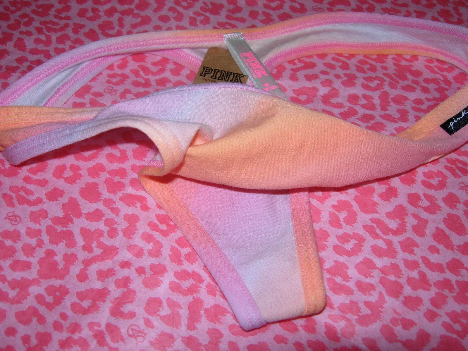 Victoria’s Secret PINK Sexy Thong String V-Cut LOGO Pink Gradient Hard2Find NWT