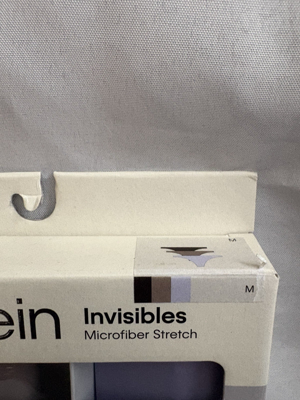 NEW Calvin Klein Invisible Thong Microfiber Stretch 3 Pack Size Medium QD3558