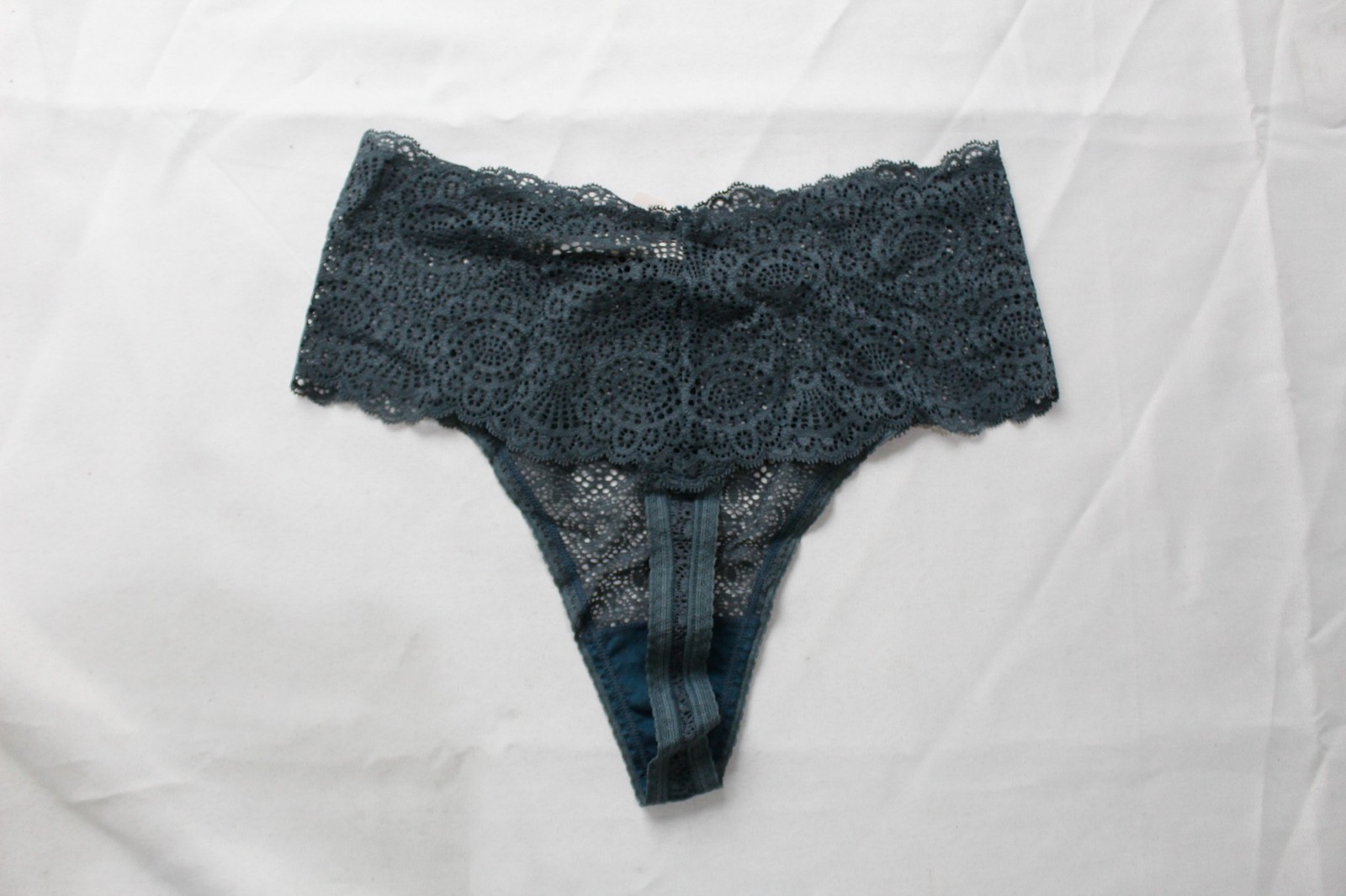 Soma Women’s Embraceable Crochet Lace High-Waist Thong DH3 Petrol Medium NWT