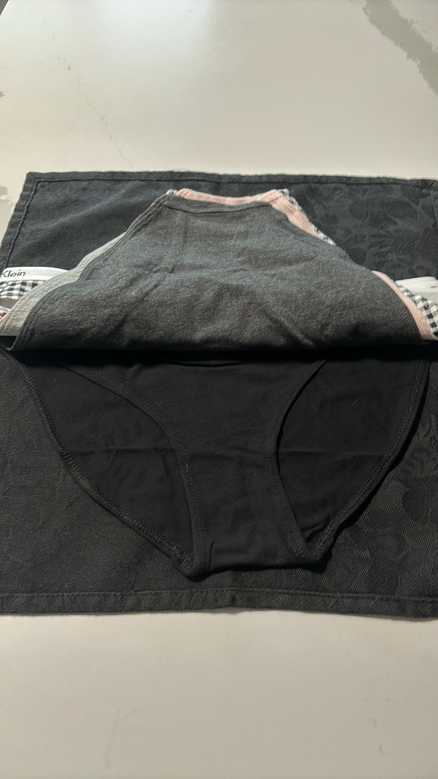 NWT Womens Calvin Klein 5 Pack Carousel Bikini Panties MSRP $65