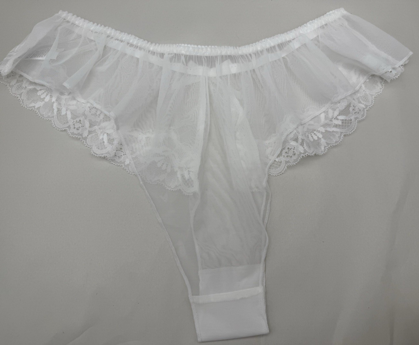 Women’s Lace Sheer Ruffle Thong Panties Bowknot Mid Rise Comfortable Underwear M