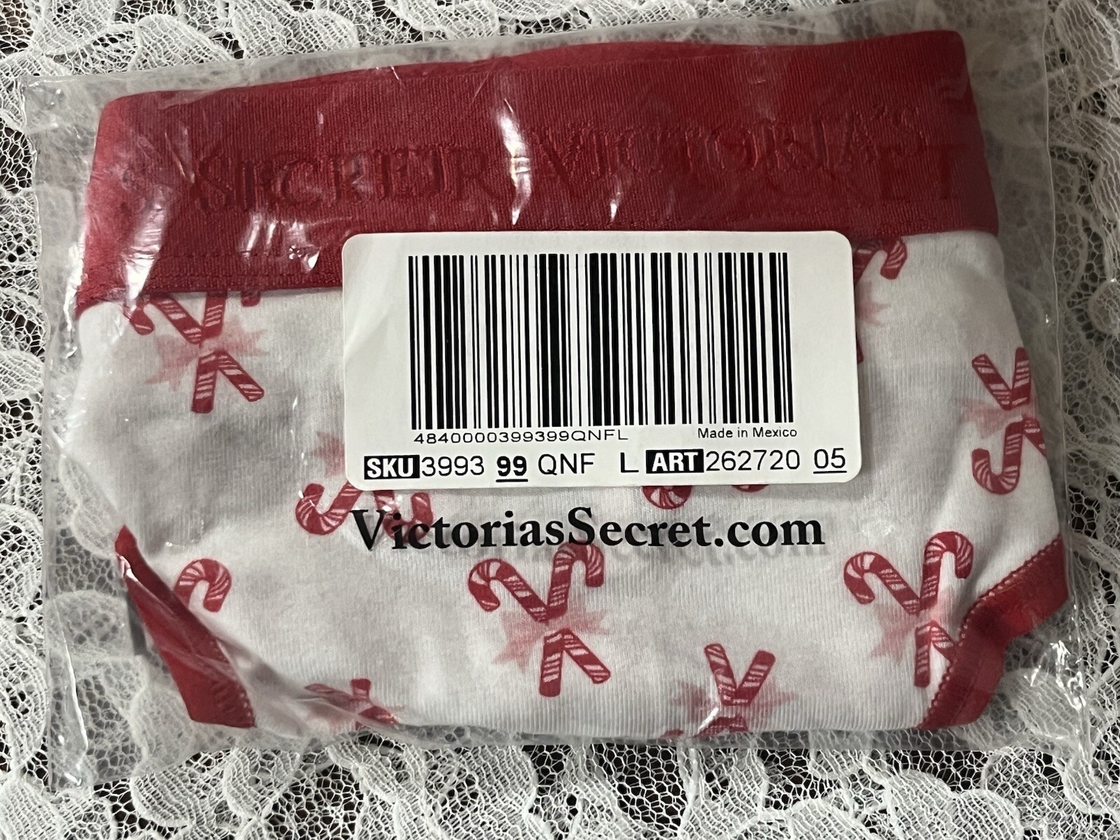 Victoria’s Secret Thong White Candy Cane Panties Logo Waist Size Large