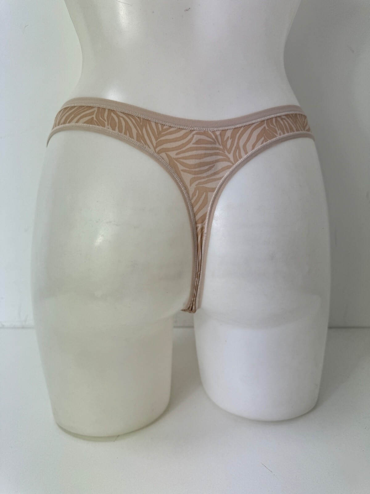 Ladies Ex M&S Thongs 5 Pack Animal Print Size 6 8 10 12 14 16