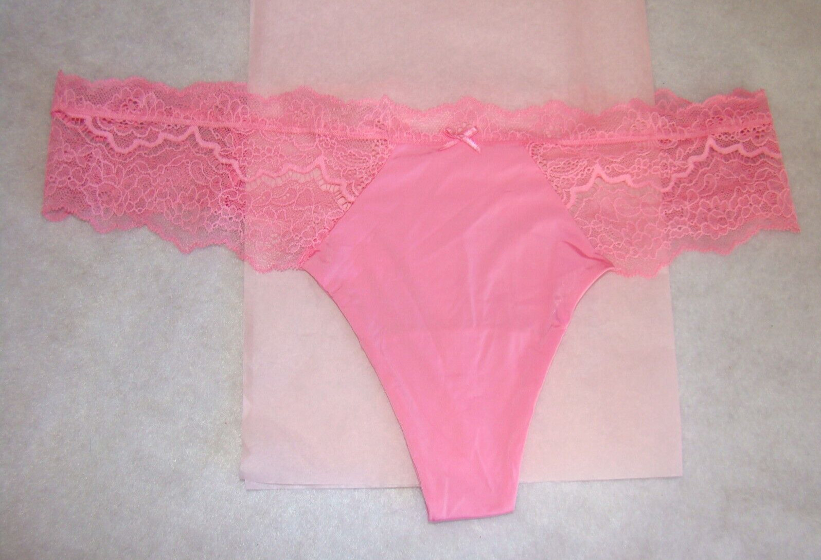 New Victoria’s Secret Pink Dream Angel Seamless Cut Floral Thong Panty Sz XL