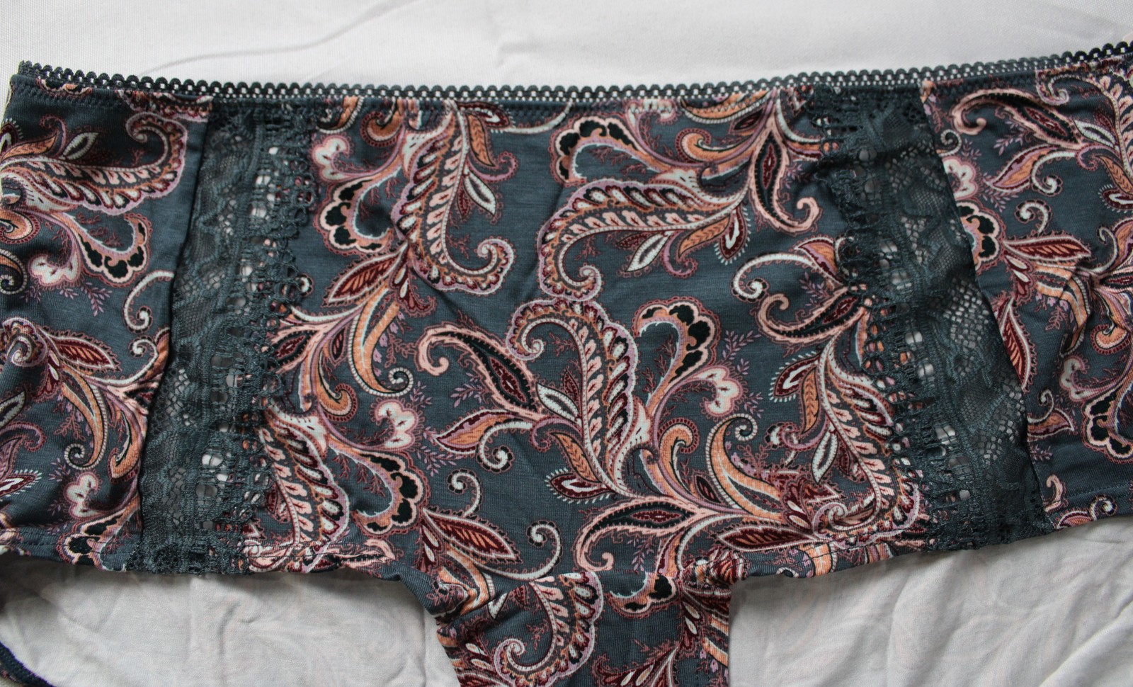 Soma Women’s Embraceable Lace Boyshort Panty DH3 Imperial Paisley Large NWT