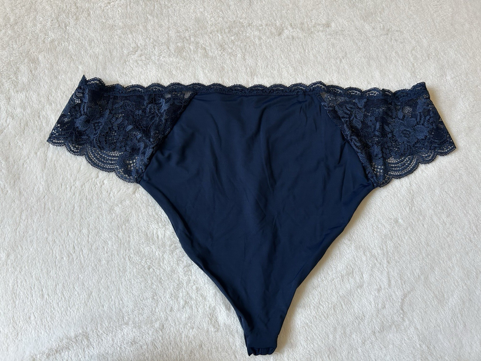 Joyspun Womens Assorted Microfiber & Lace Thong Panties 3-Pack Size XXL (20) NWT