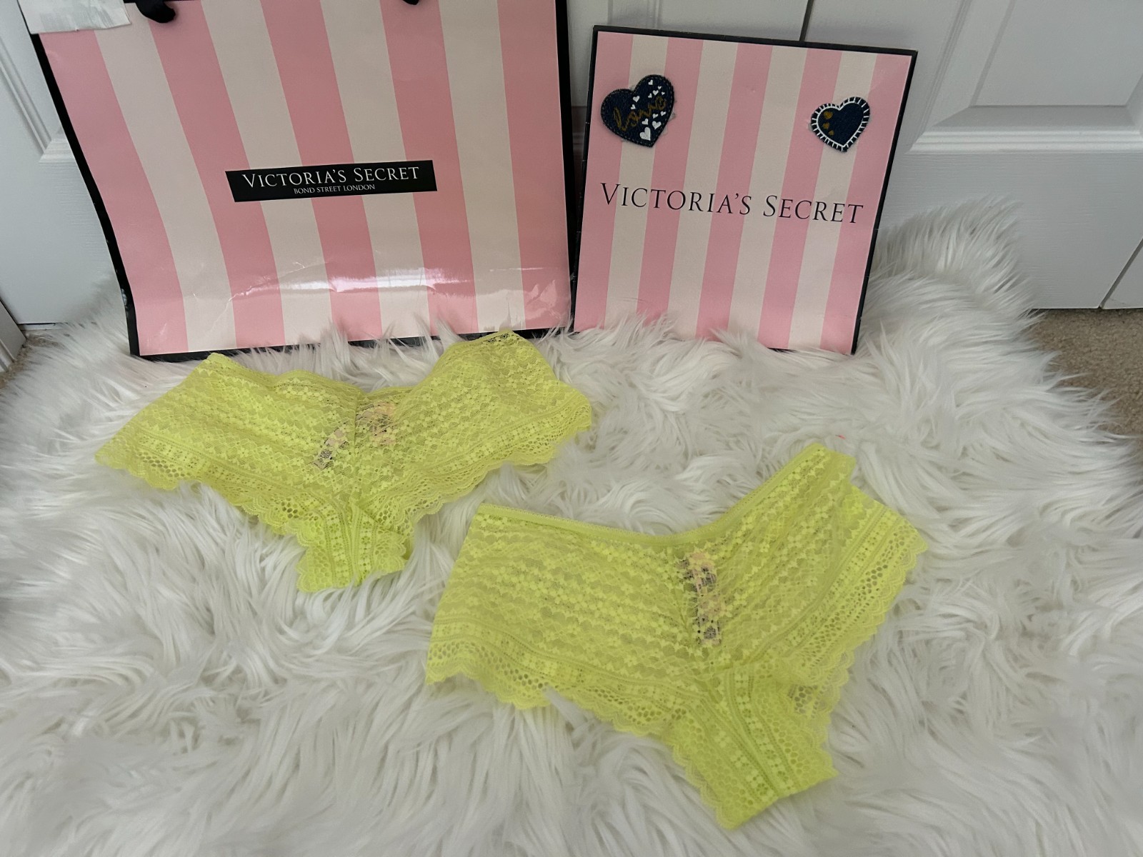NEW VINTAGE VICTORIA’S SECRET (1 PC ) SIZE SMALL STYLE SHORTIE RARE HTF