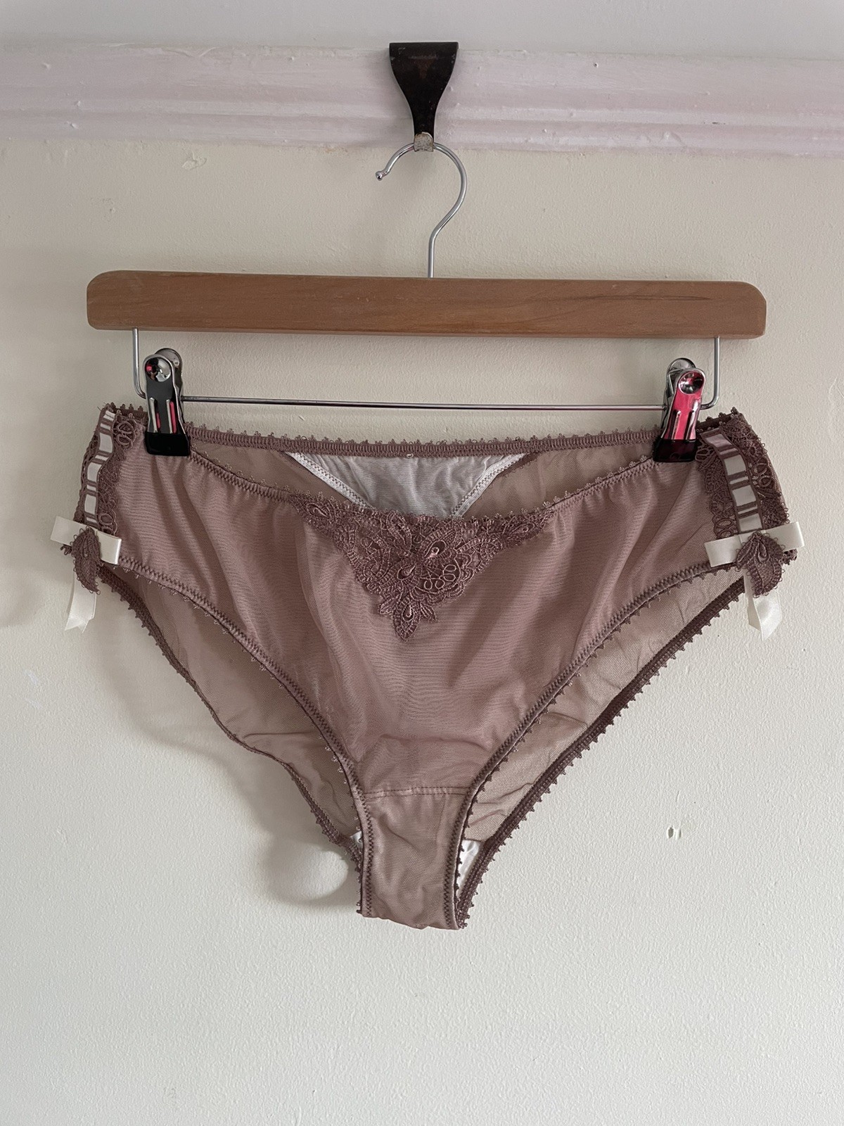 Vintage – Rigby & Peller – Taupe Lace Briefs – Lingerie – Size L – BNWOT